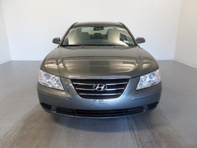 Hyundai Sonata 2010 photo 3