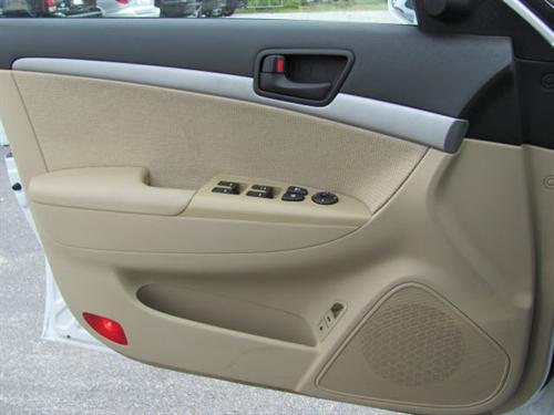 Hyundai Sonata 2010 photo 1