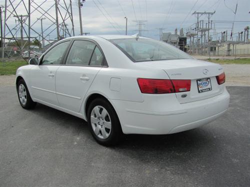 Hyundai Sonata 2010 photo 2