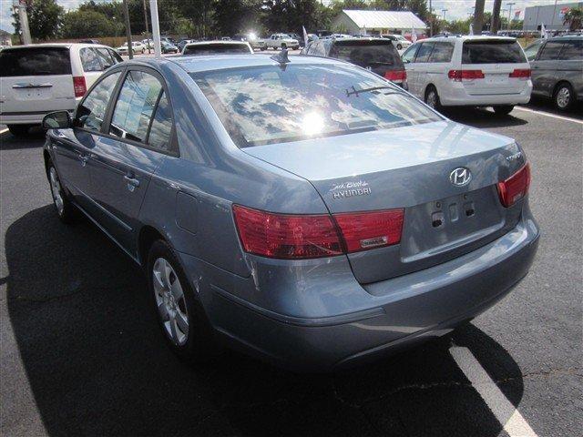 Hyundai Sonata 2010 photo 2