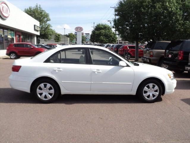 Hyundai Sonata 2010 photo 4