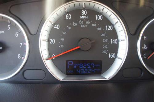 Hyundai Sonata 2010 photo 2