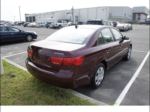 Hyundai Sonata 2010 photo 1