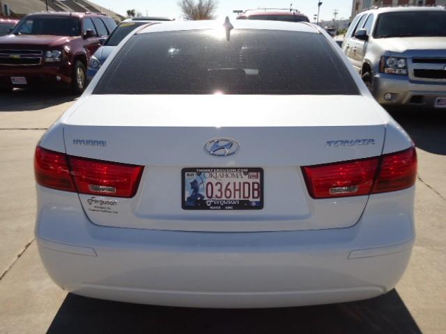 Hyundai Sonata 2010 photo 5