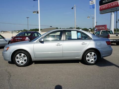 Hyundai Sonata 2010 photo 1