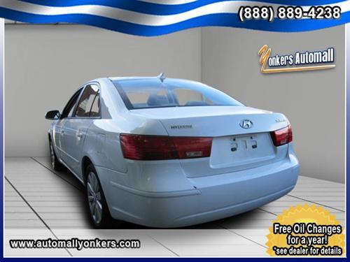 Hyundai Sonata 2010 photo 2