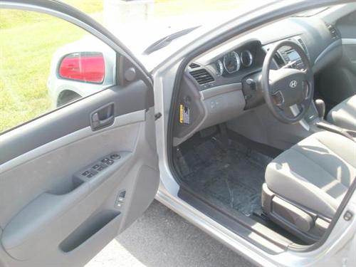 Hyundai Sonata 2010 photo 2