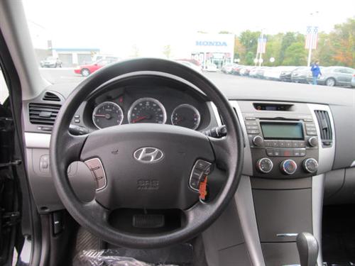 Hyundai Sonata 2010 photo 2