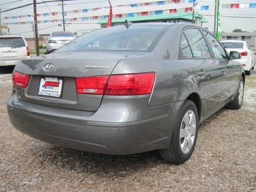 Hyundai Sonata 2010 photo 2