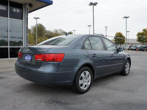 Hyundai Sonata 2010 photo 1
