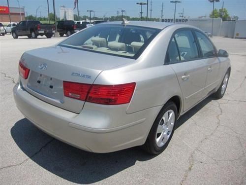 Hyundai Sonata 2010 photo 4