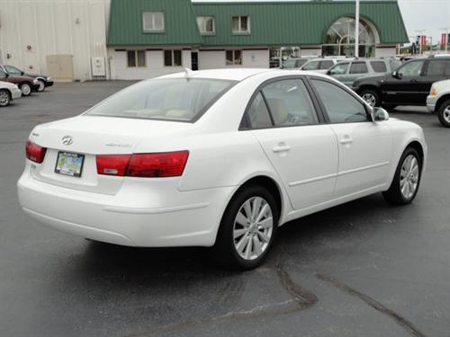 Hyundai Sonata 2010 photo 3