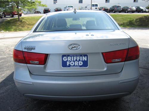 Hyundai Sonata 2010 photo 3