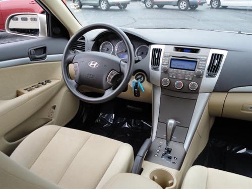 Hyundai Sonata 2010 photo 2