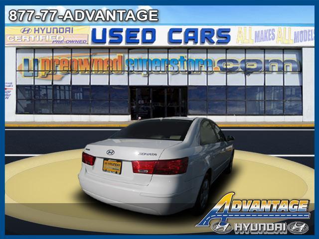 Hyundai Sonata 2010 photo 2