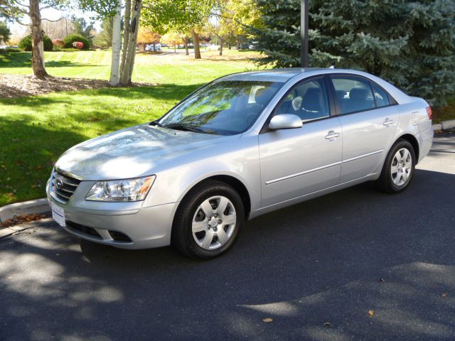 Hyundai Sonata 2010 photo 2