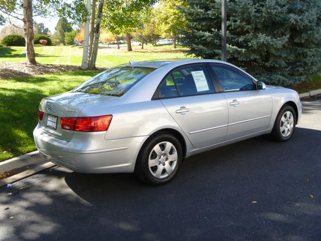 Hyundai Sonata 2010 photo 4