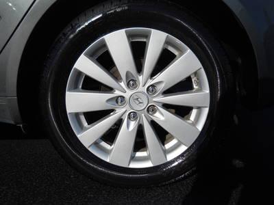 Hyundai Sonata 2010 photo 2