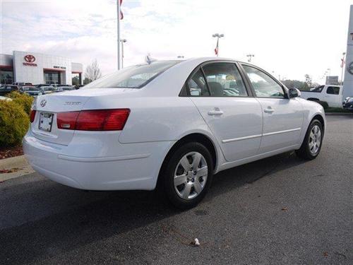 Hyundai Sonata 2010 photo 4