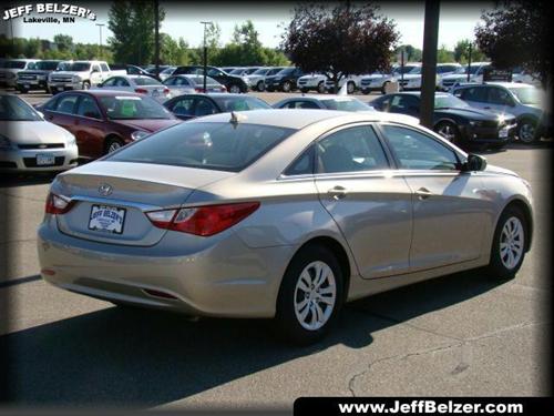 Hyundai Sonata 2011 photo 1