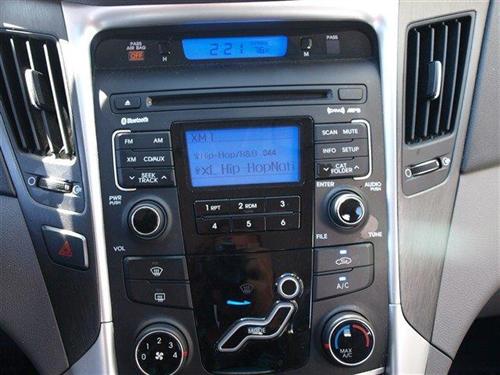 Hyundai Sonata 2011 photo 1