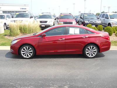 Hyundai Sonata SE Sedan