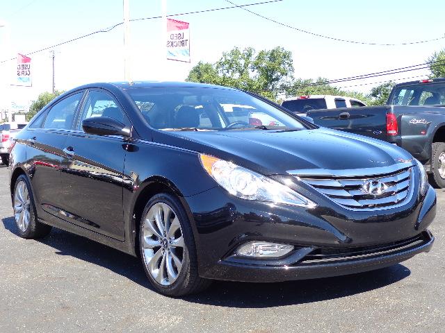 Hyundai Sonata 2011 photo 4