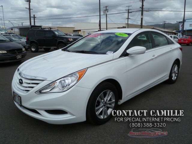 Hyundai Sonata 2011 photo 2