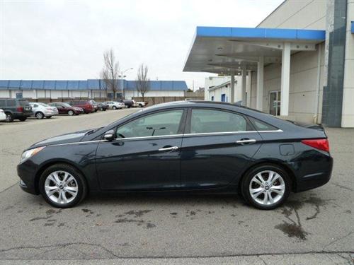 Hyundai Sonata 2011 photo 1