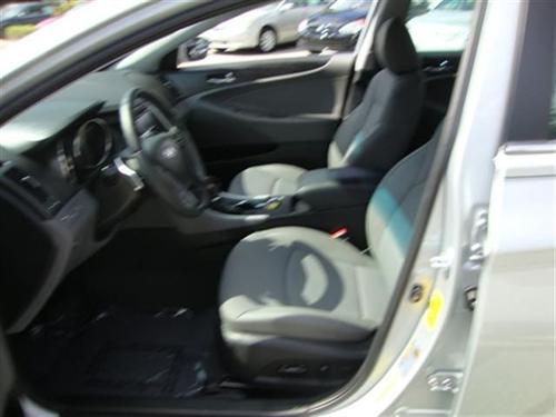 Hyundai Sonata 2011 photo 3