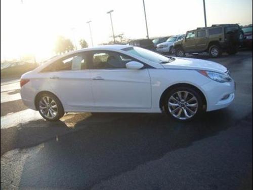 Hyundai Sonata 2011 photo 1