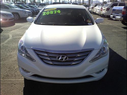 Hyundai Sonata 2011 photo 1