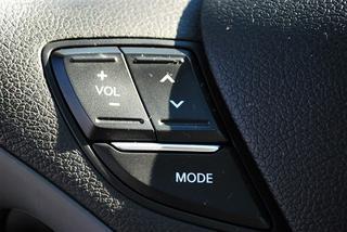 Hyundai Sonata 2011 photo 2