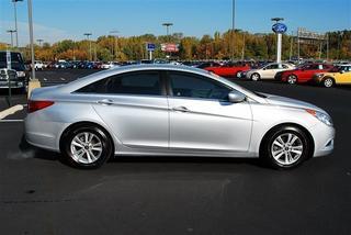 Hyundai Sonata 2011 photo 4