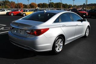 Hyundai Sonata 2011 photo 5