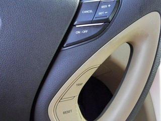Hyundai Sonata 2011 photo 1