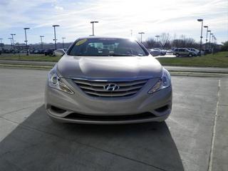 Hyundai Sonata 2011 photo 4