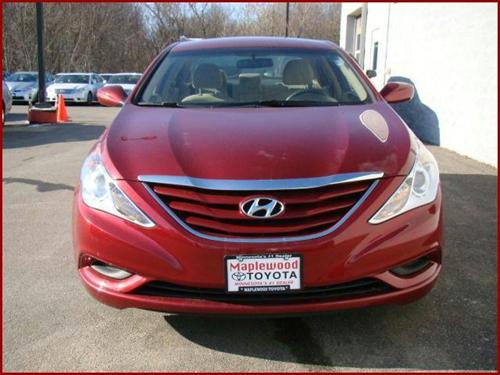 Hyundai Sonata 2011 photo 2