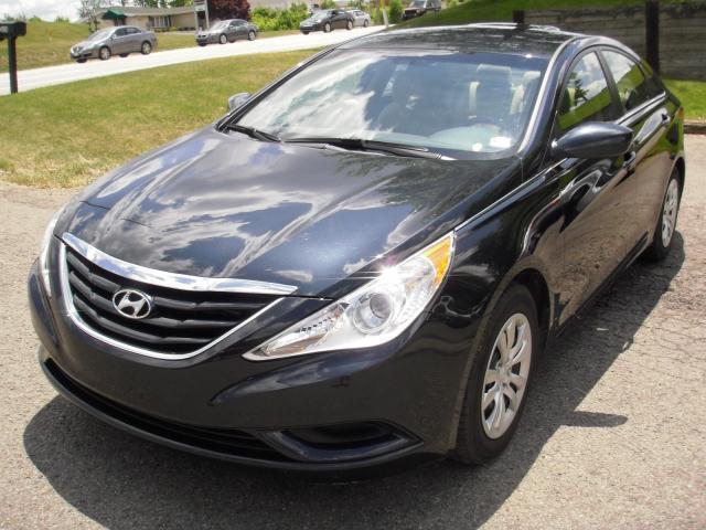 Hyundai Sonata 2011 photo 2