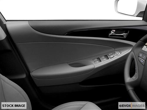 Hyundai Sonata 2011 photo 1