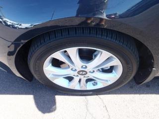 Hyundai Sonata 2011 photo 2