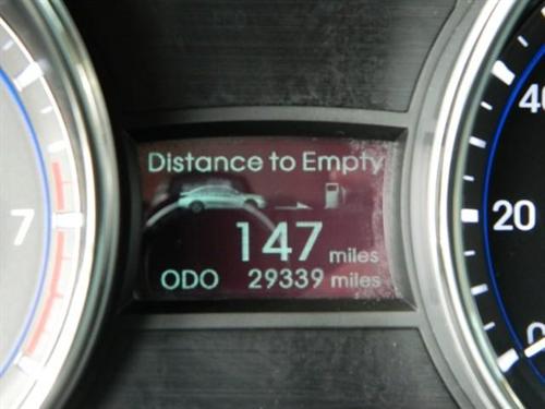 Hyundai Sonata 2011 photo 3