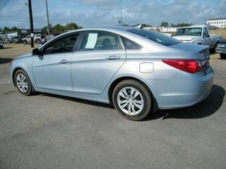 Hyundai Sonata 2011 photo 4