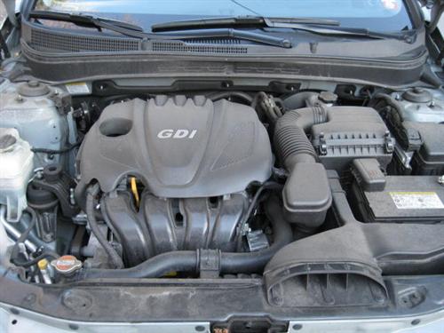 Hyundai Sonata 2011 photo 2