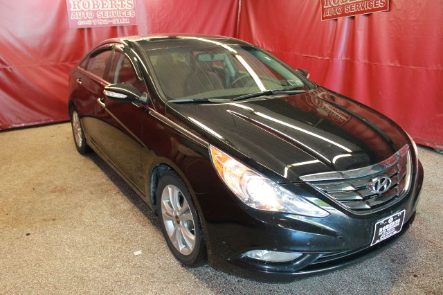 Hyundai Sonata 2011 photo 4