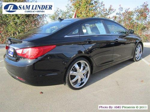 Hyundai Sonata 2011 photo 1