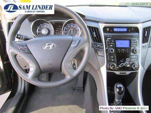 Hyundai Sonata 2011 photo 5