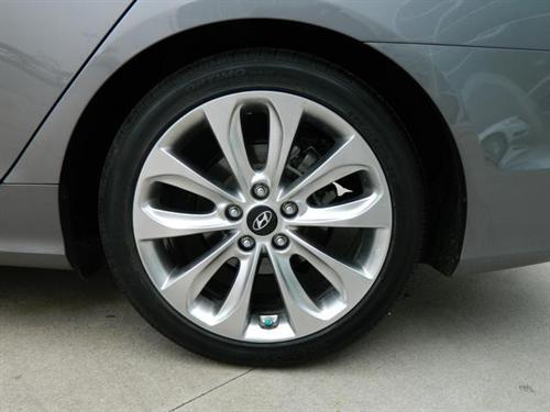 Hyundai Sonata 2011 photo 1