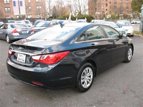 Hyundai Sonata 2011 photo 3