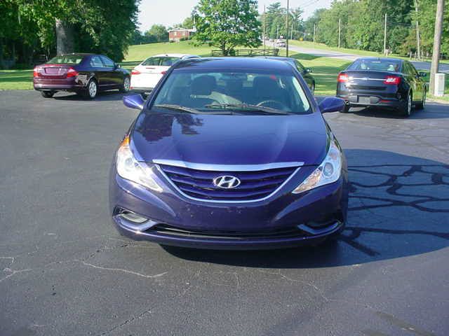 Hyundai Sonata 2011 photo 3
